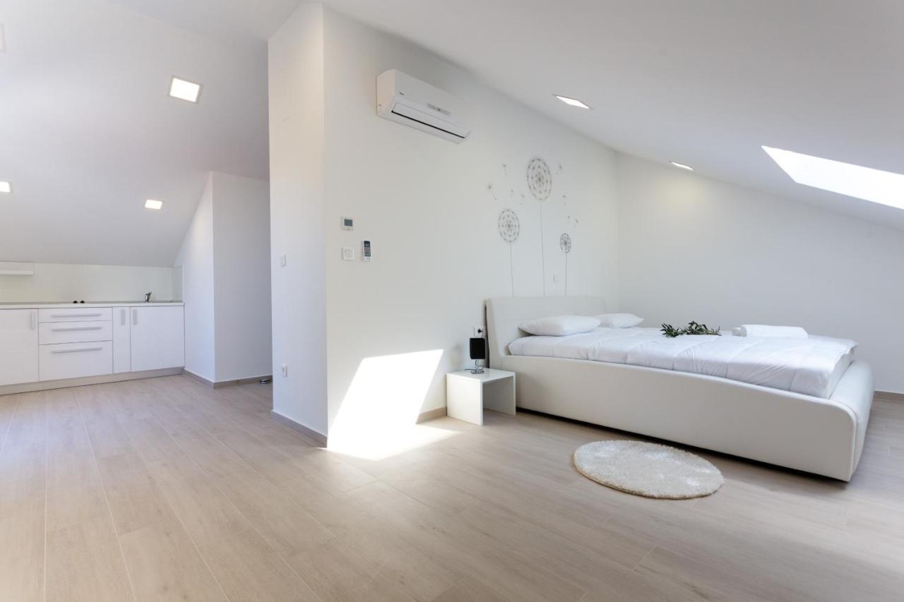 Apartment Alius Ragusa Deluxe ภายนอก รูปภาพ